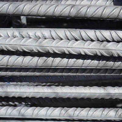 ASTM A53 GrA горячо прокатаная металлическая круглая штанга из сплава для строительства зданий HRB400 Углеродистая сталь Деформированные железные штанги