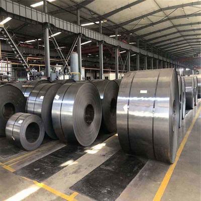 600-1500 мм Ширина Astm A36 A283 A387 Q235 Q345 S235jr Катушка из углеродистой стали с черной поверхностью и толщиной 0,2-3 мм