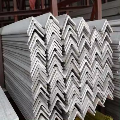 Горяче прокатаная мягкая сталь класса Q195-Q420 серии углеродистая сталь угловая стойка для скоб Prime